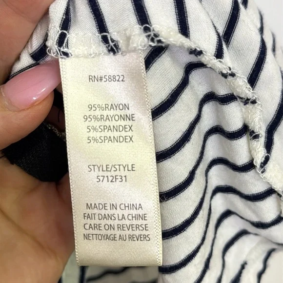 Max Studio Black and White Striped Sleeveless Tank Top - Picture 5 of 7